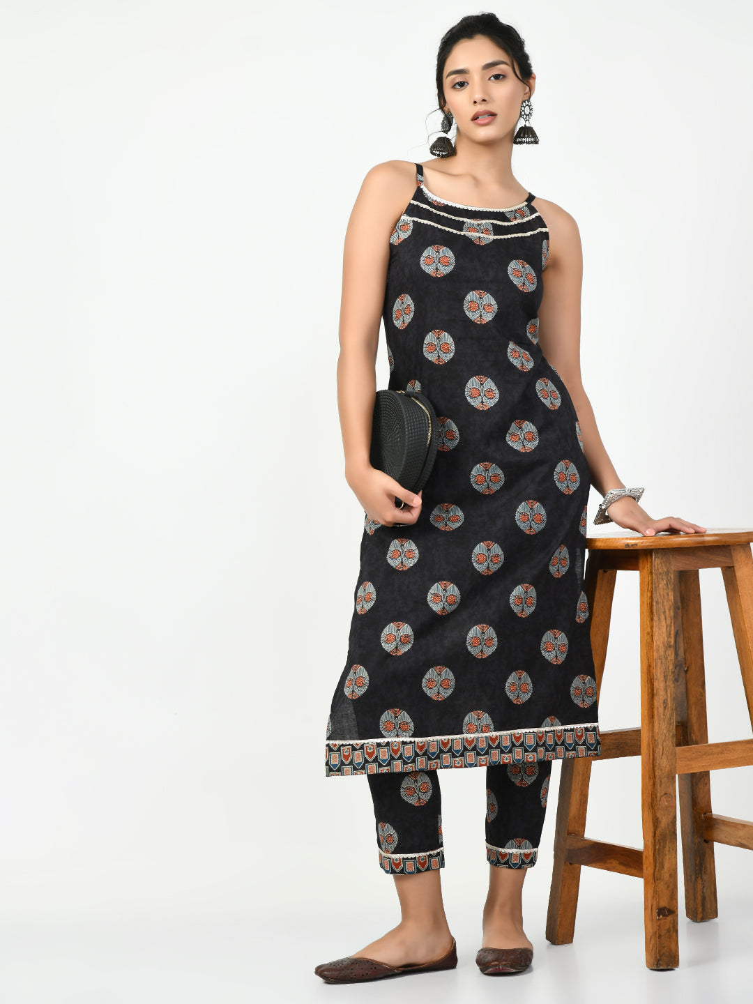 Women's Black Printed Kurta With Trouser Myshka