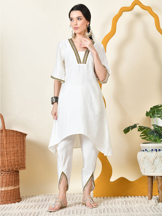 Myshka Women's White Solid V-Neck Bell Sleeves Kurta & Dhoti Pants