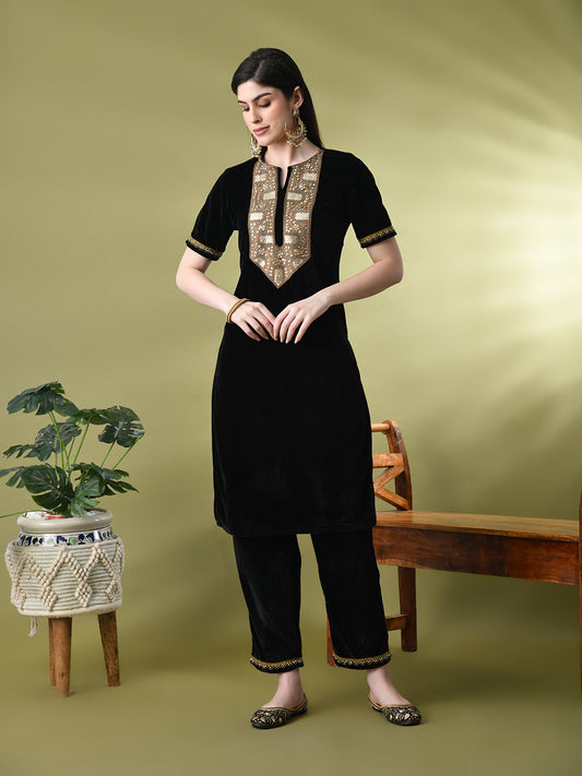 Myshka Women's Black Velvet Kurta Pant With Dupatta Set