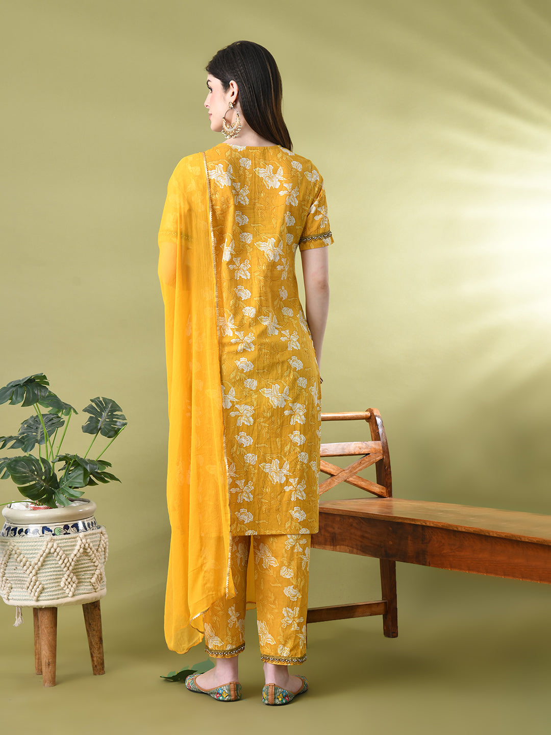 Myshka Women's Cotton Yellow Printed Kurta Set With Dupatta