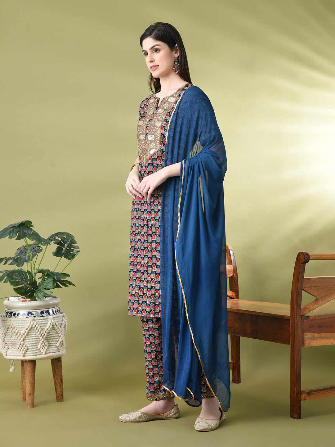 Myshka Women's Cotton Printed Kurta Set With Dupatta