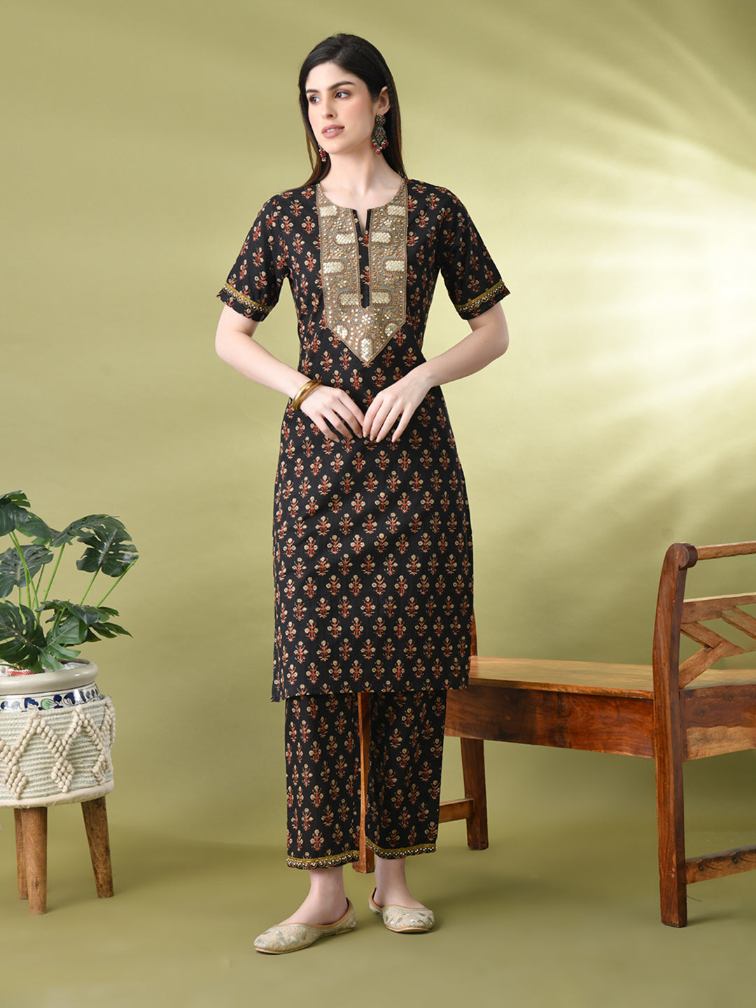 Myshka Women's Cotton Printed Kurta Set With Dupatta