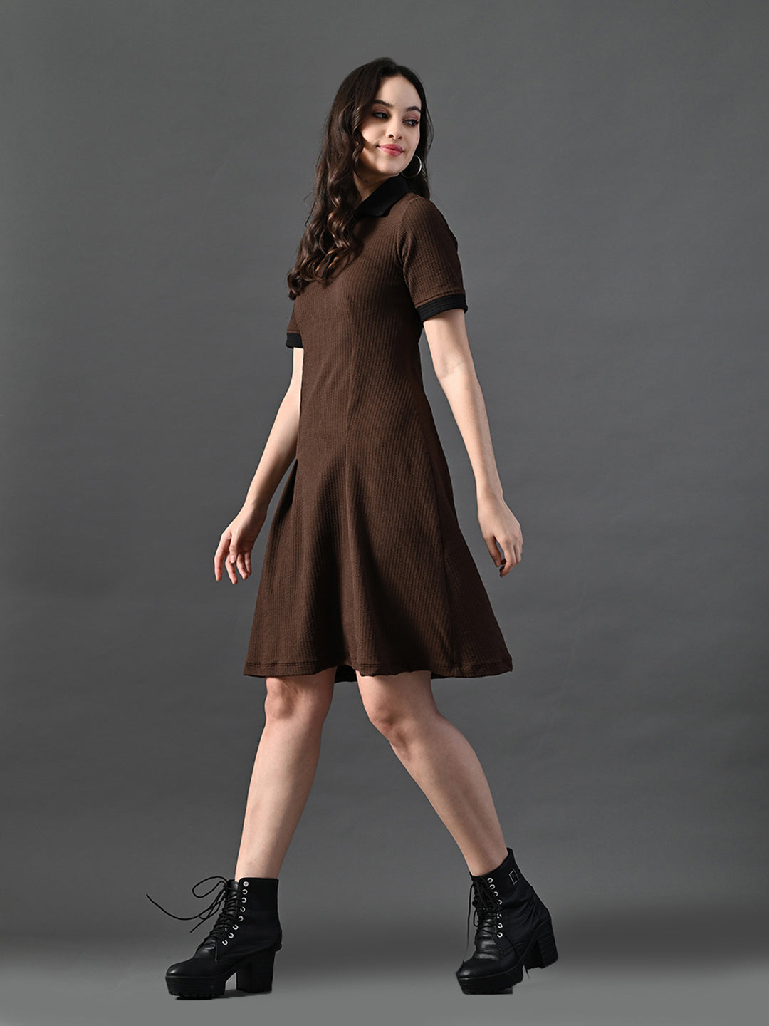 Myshka Women's Coffe Brown Collared Dress