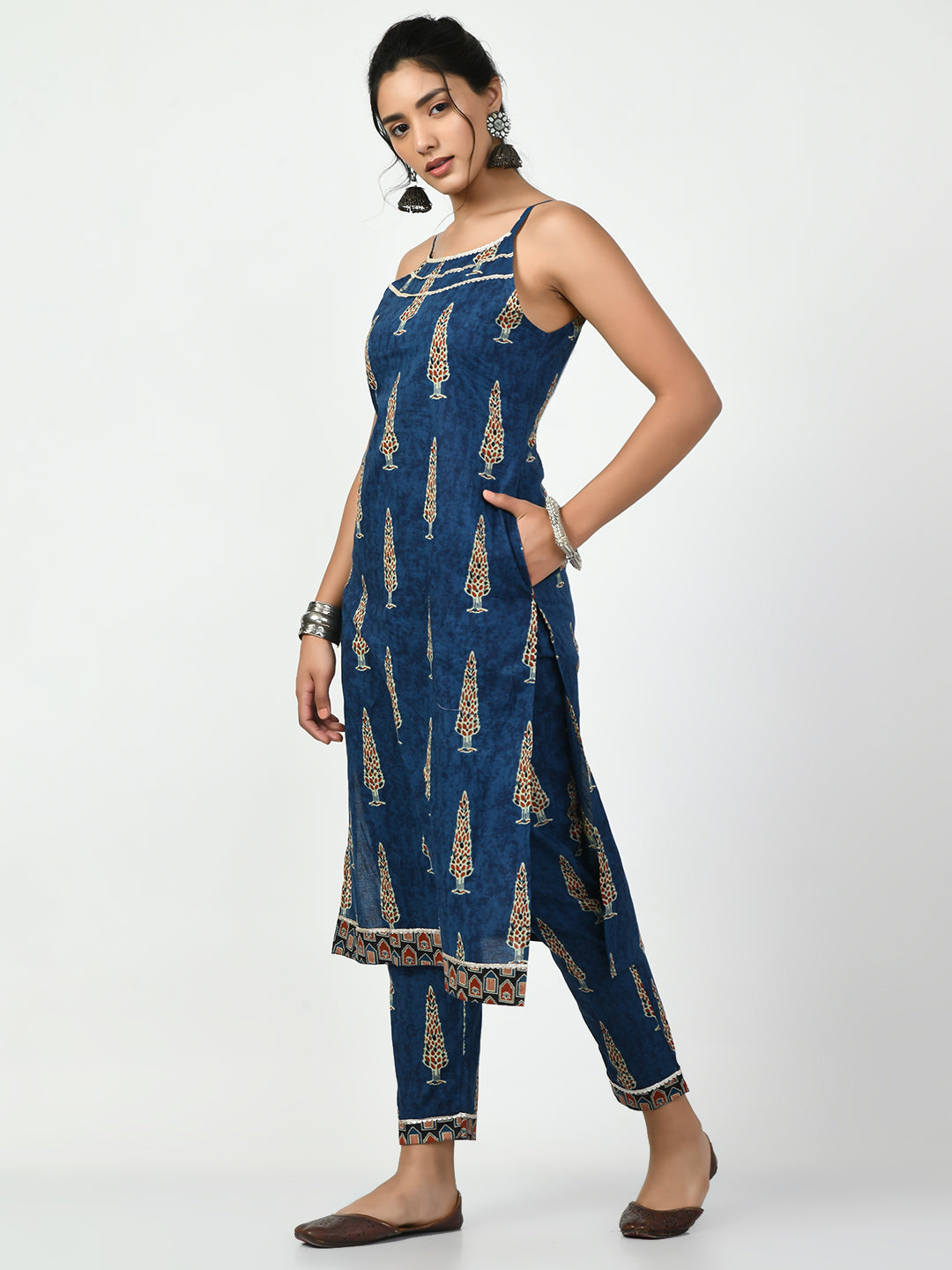 Women's Blue Straight Printed Kurta Myshka