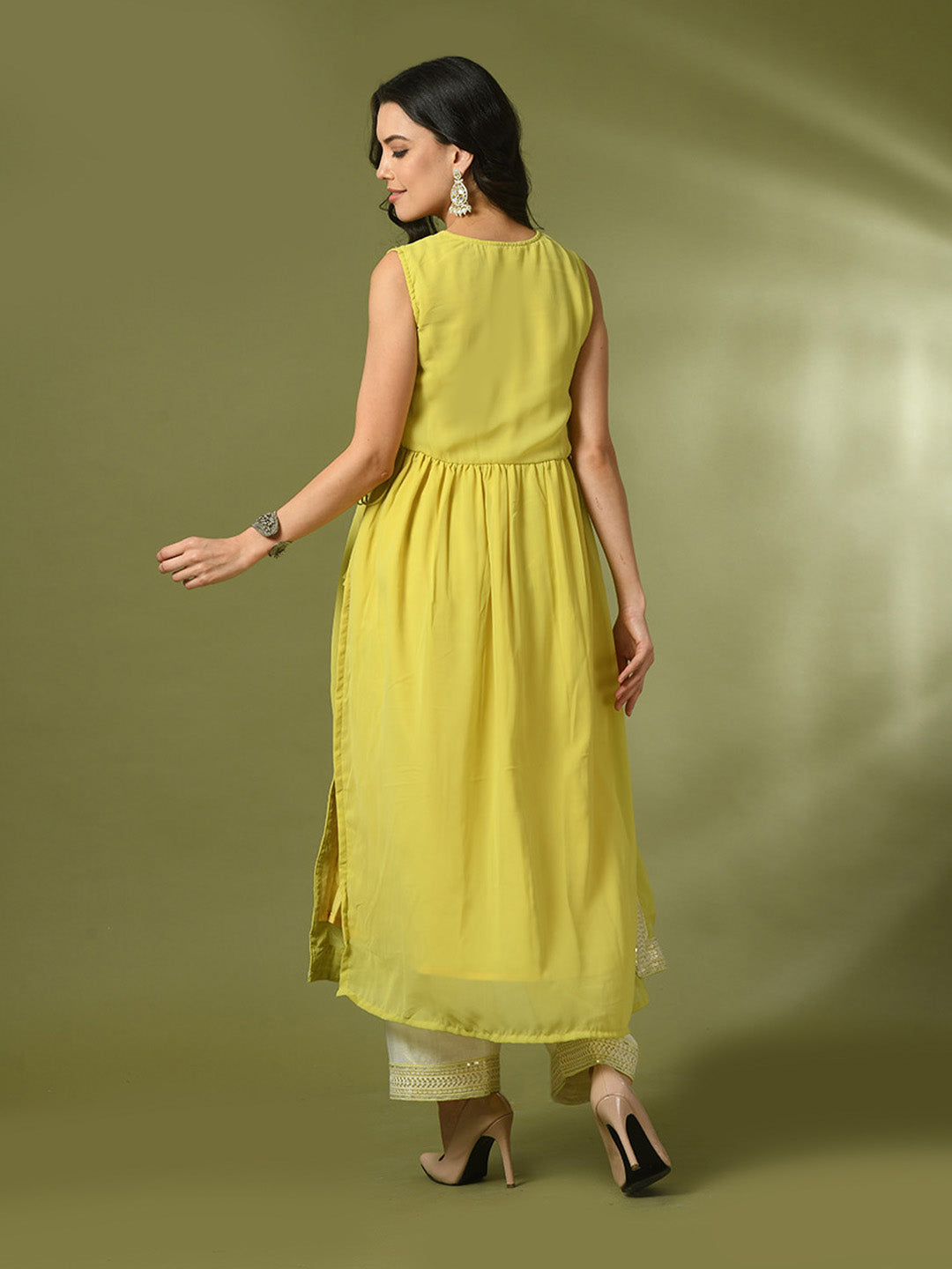 Women's  Yellow Solid Georgette Anarkali Party Kurta Sets  - Myshka