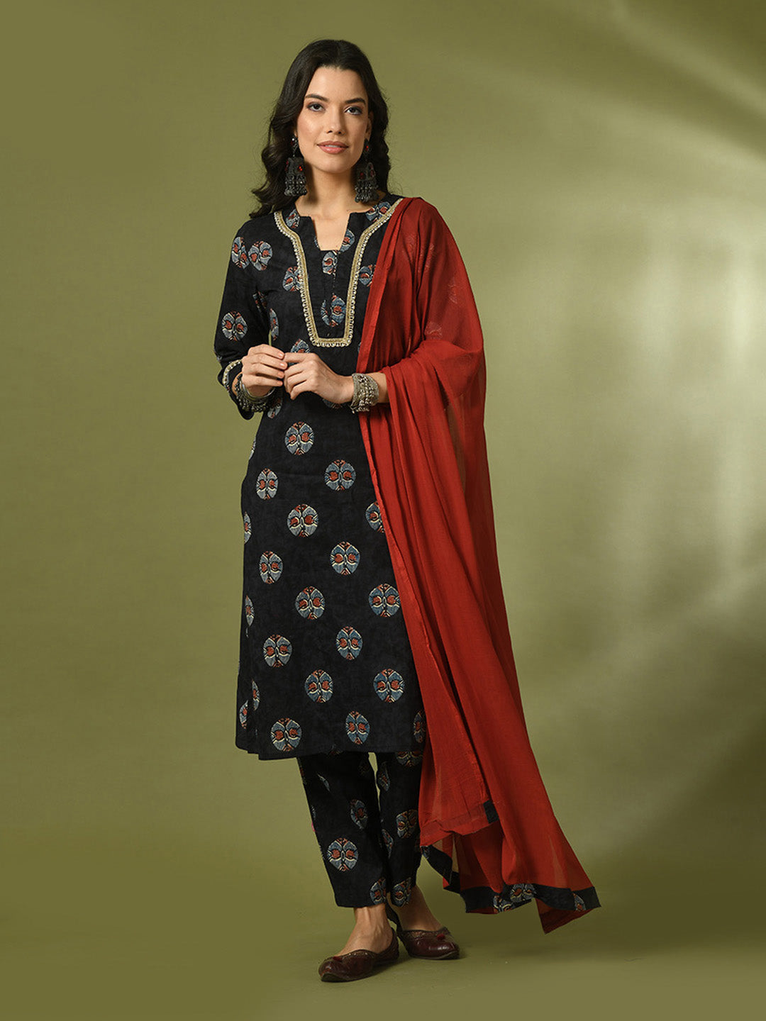 Women's  Black Printed Cotton Straight Party Kurta Sets With Dupatta - Myshka