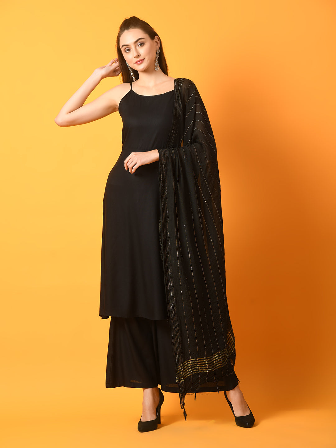 Women's  Black Solid Anarkali Party Kurta Sets With Dupatta - Myshka