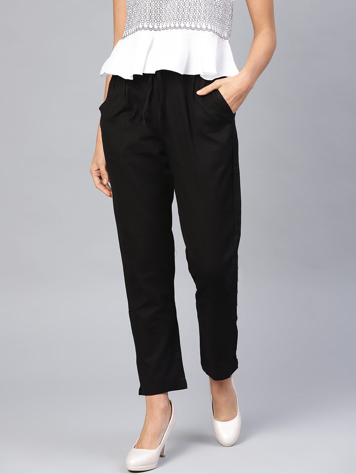 Myshka Women's Black Cotton Solid Trouser
