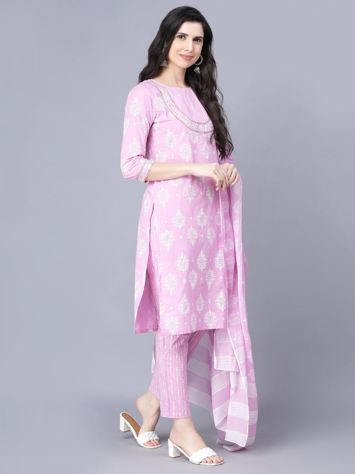Myshka Cotton Printed 3/4 Sleeve Round Pink Women Kurta set