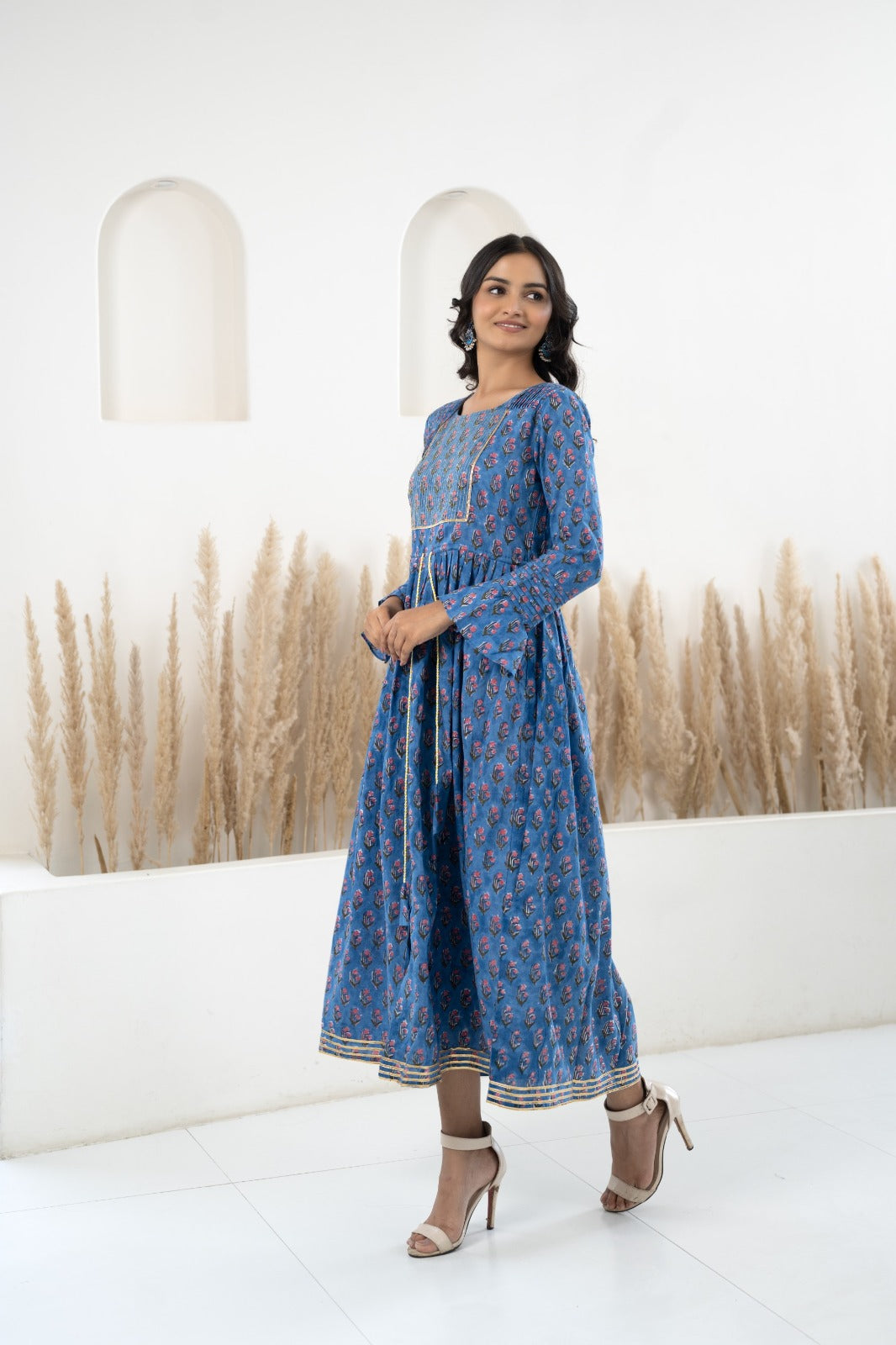 Women's Blue Printed Traditional Dress by Myshka- 1 pc set
