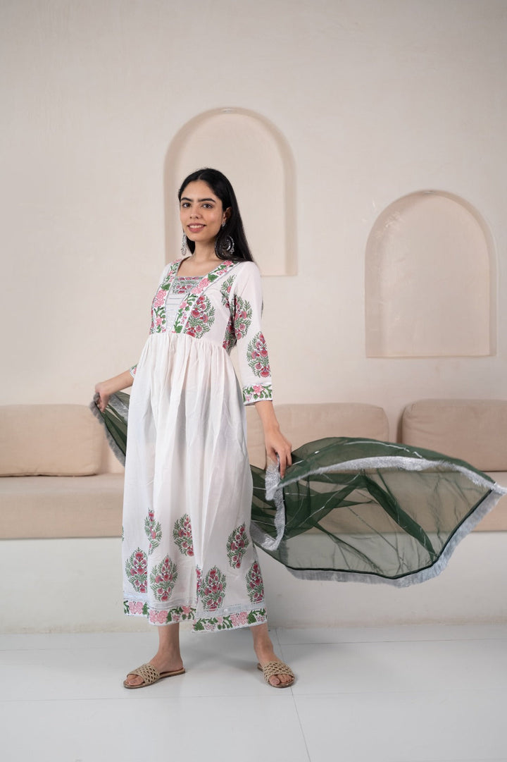 Women's White Anarkali Gown with Dupatta by Myshka- 2 pc set